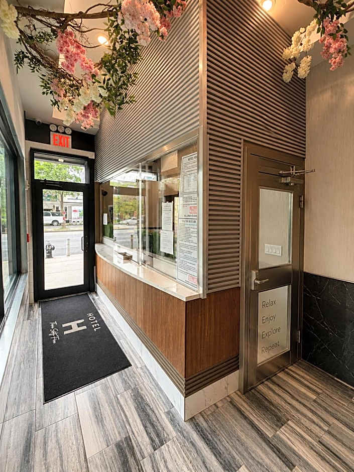 hotel365