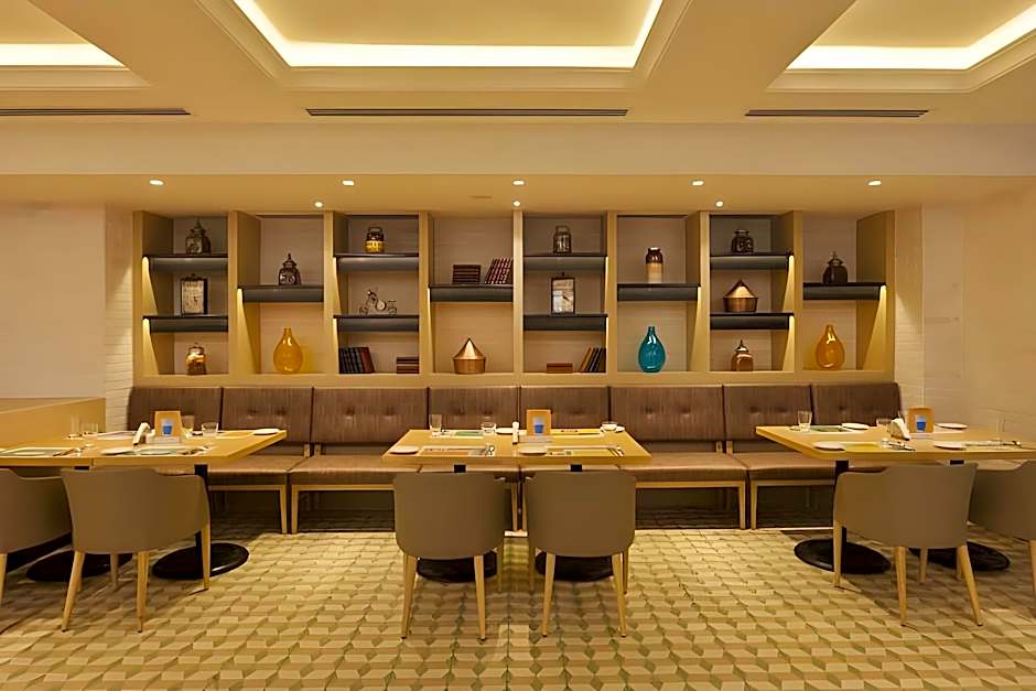 Lemon Tree Premier City Center Pune