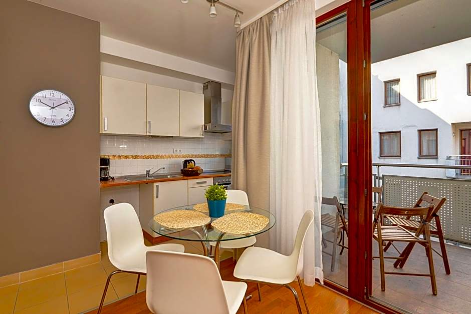 Central Passage Apartments