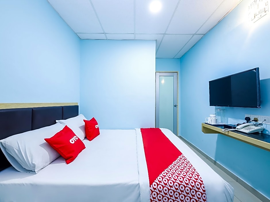 OYO 89842 Hotel 22, Northport