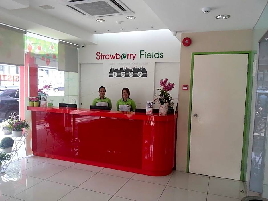 Hotel Strawberry Fields