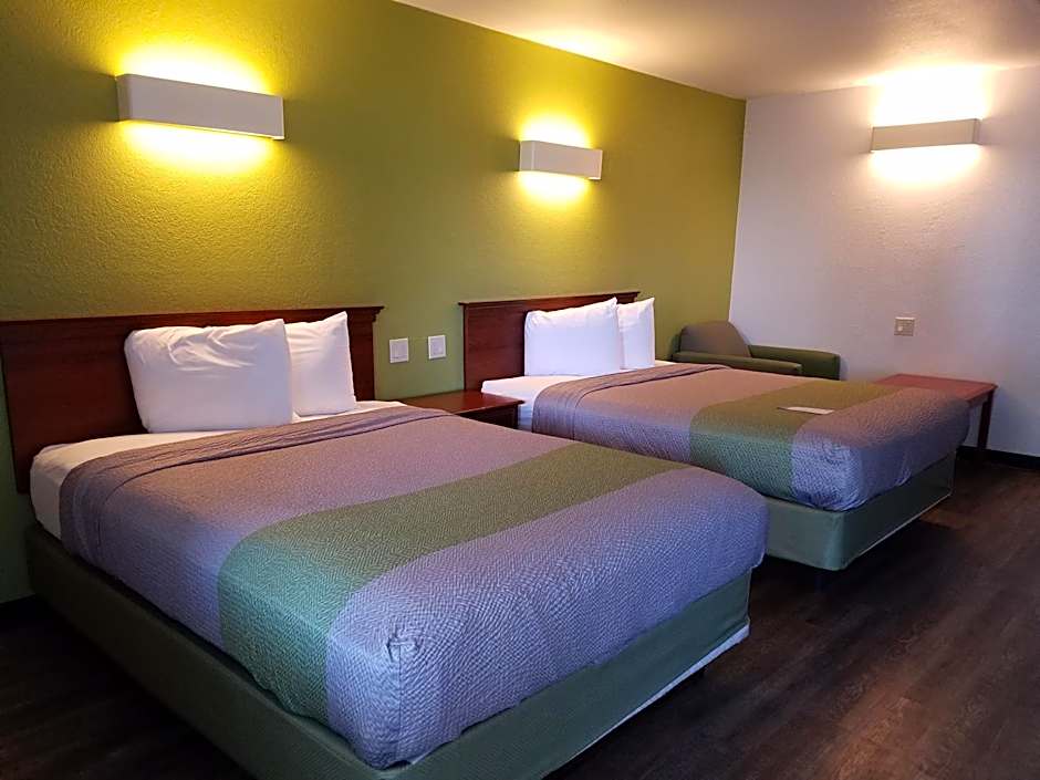 Motel 6 Oakdale, Ca