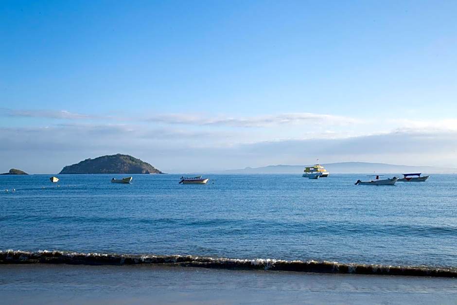 Decameron La Marina Guayabitos, Ramada All-Inclusive Resort