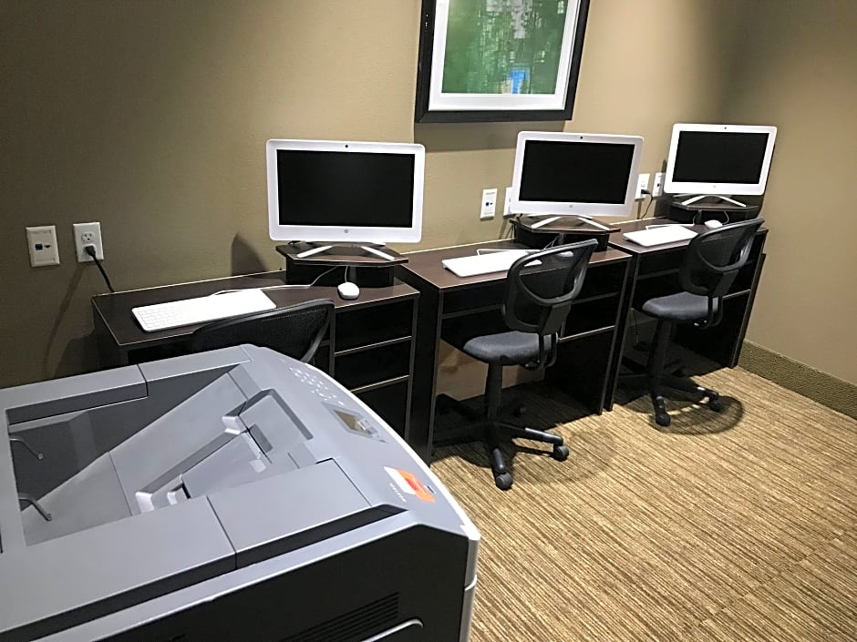 Staybridge Suites Madison - Fitchburg By IHG