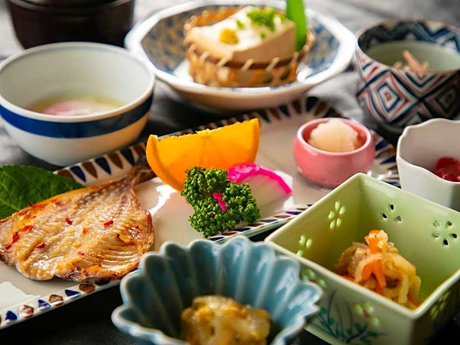 Tsutaya Ryokan