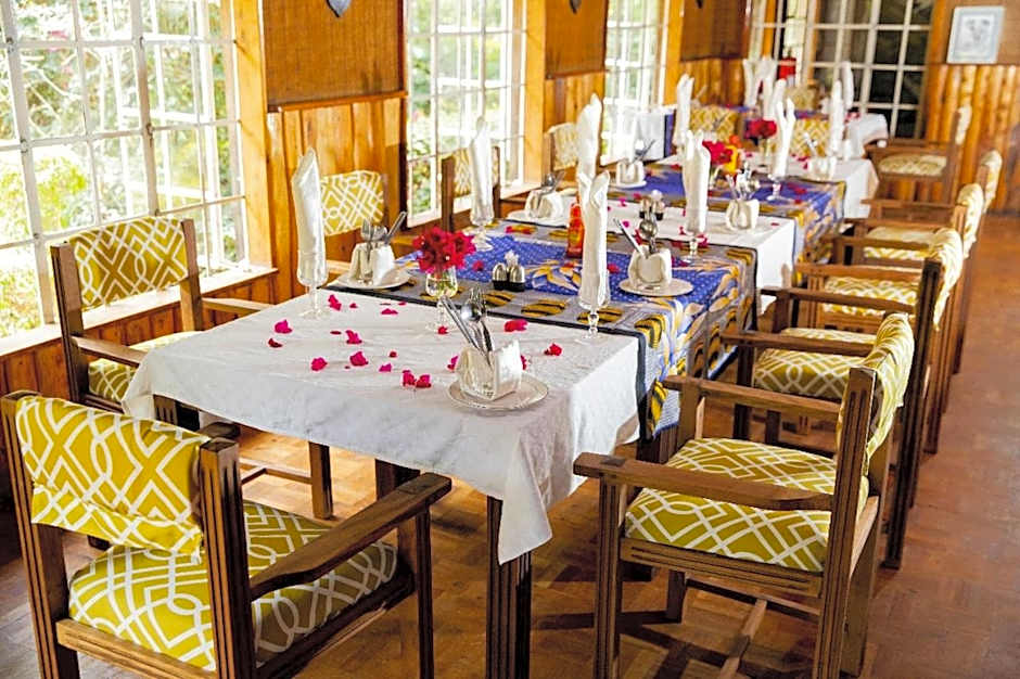 Naro Moru River Lodge