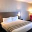 Country Inn & Suites by Radisson, Mt. Pleasant-Racine West, WI
