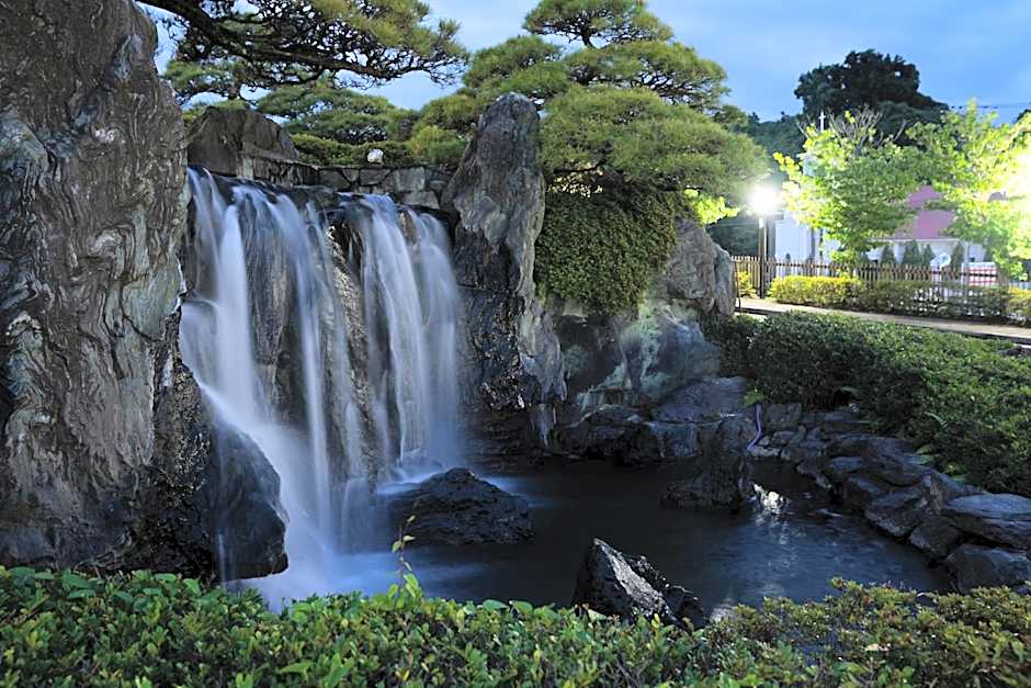 Tsukasa Royal Hotel
