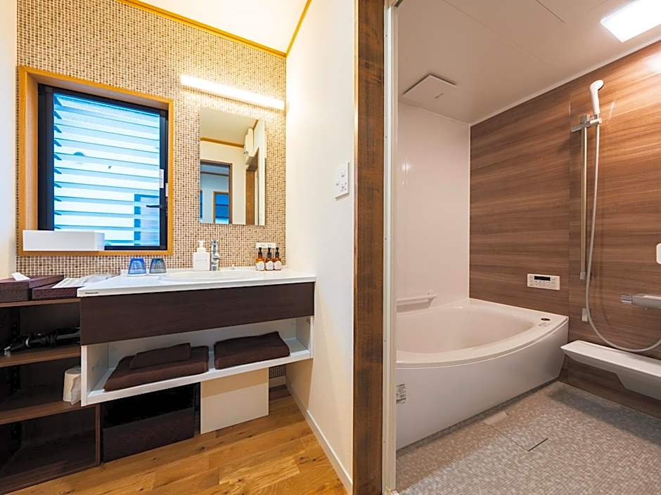 Yufuin Hanarenoyado Yukagetsu