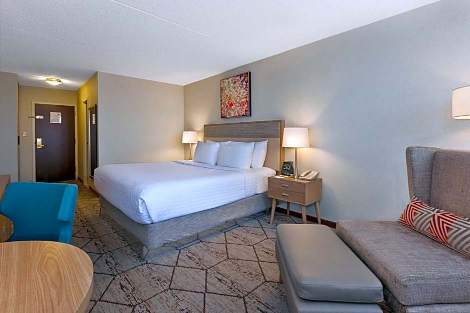 Crowne Plaza Columbus North - Worthington By IHG