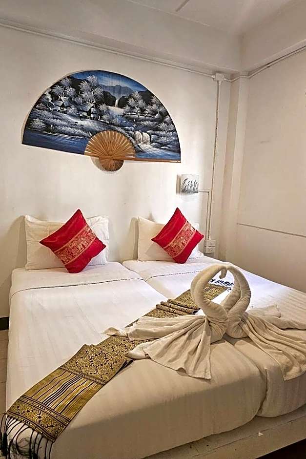 Remember @ Phuket Town Hostel