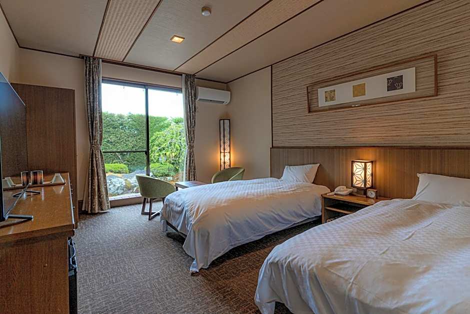 Japanese Ryokan Seryo