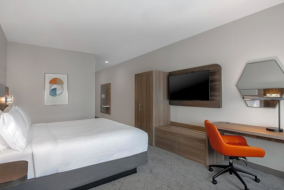 Holiday Inn Express Hotel & Suites Prattville South By IHG