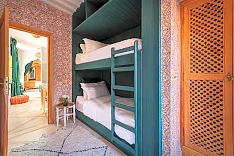 Apartment - 2 Bedrooms