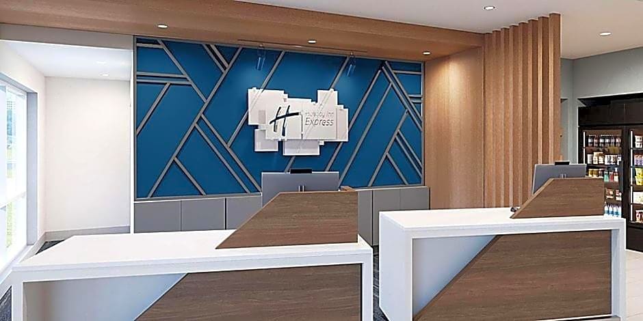 Holiday Inn Express & Suites Charlottesville, an IHG Hotel