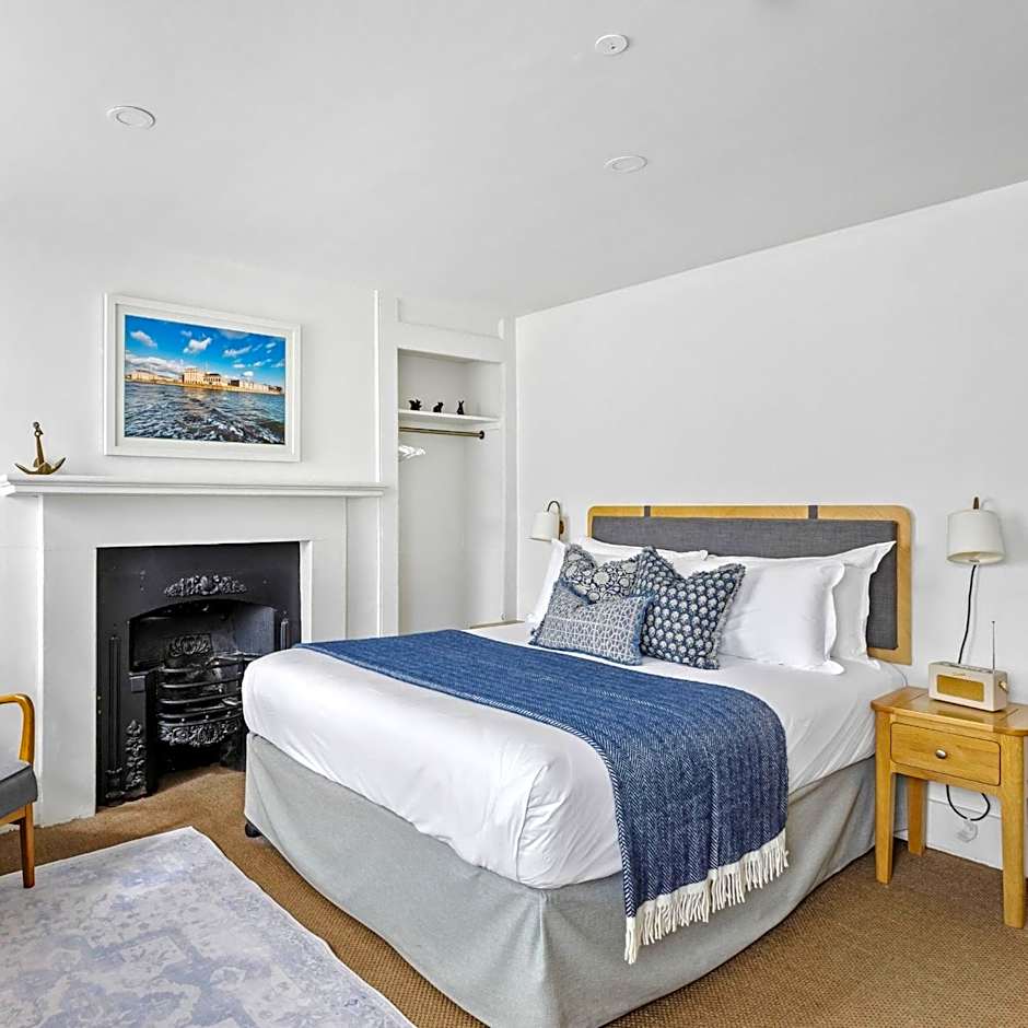 Admiral's House by Maison Pierre