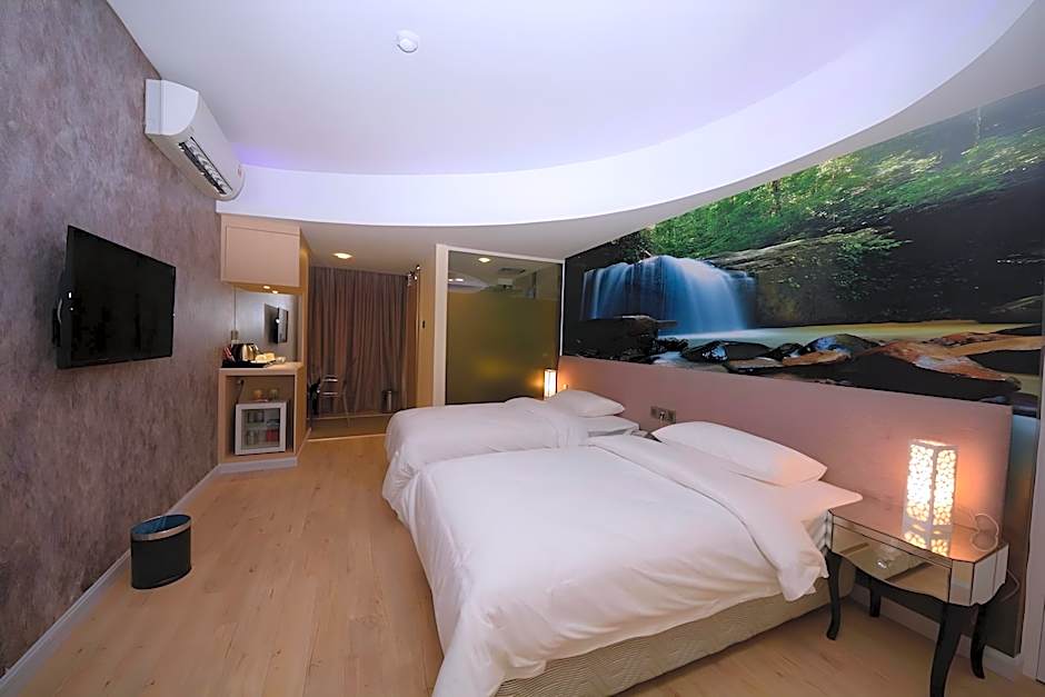 Unic Hotel
