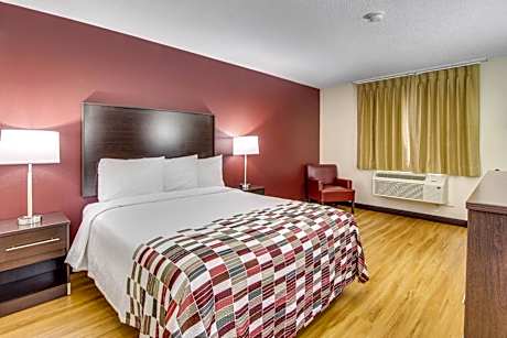 Deluxe King Room Non-Smoking