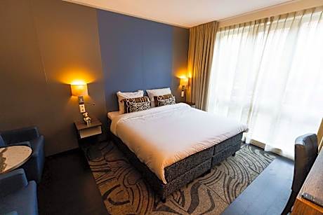 1 Double Bed, Nonsmoking, Comfort Room, Bathtub Or Shower