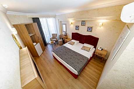 Single Room with Bathroom