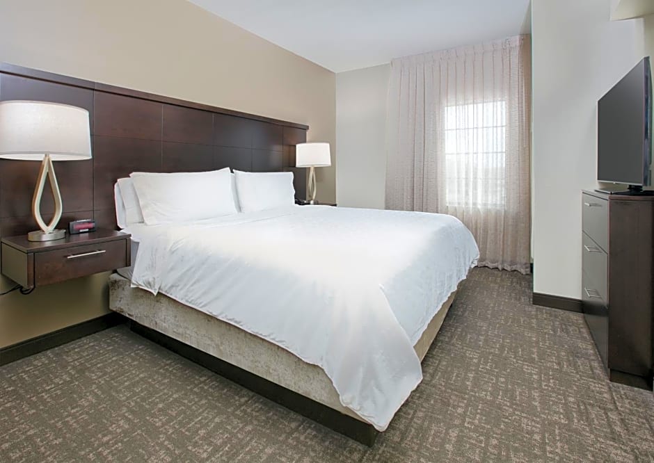 Staybridge Suites Plano By IHG