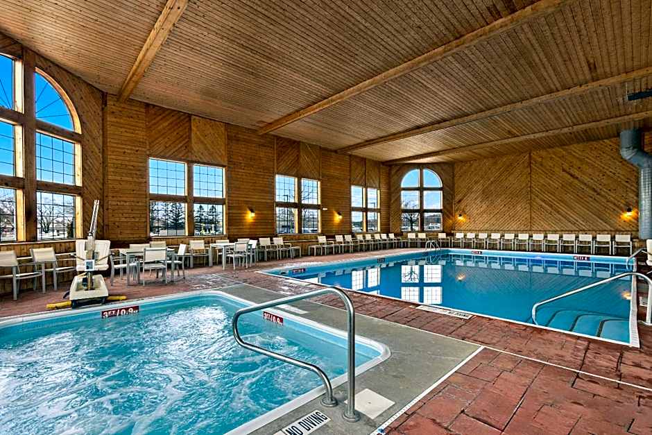 Comfort Inn Ludington near US-10
