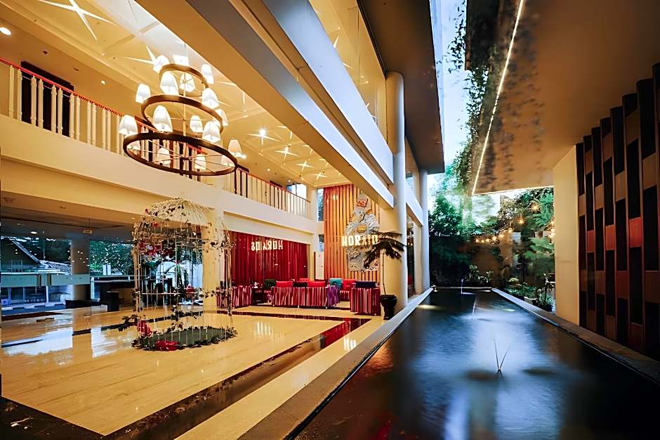 Luxury Malioboro Hotel