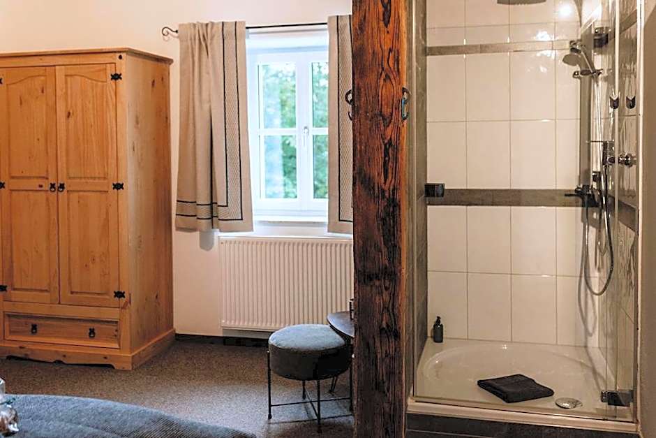 Das Schutzhaus-Bed and Breakfast-Dein Basislager im Salzkammergut