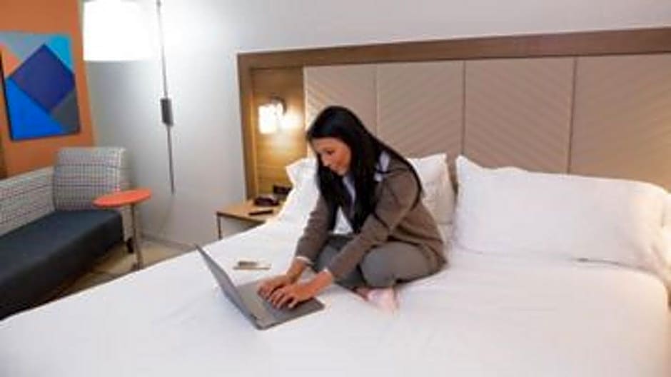 Holiday Inn Express Pune Hinjewadi By IHG