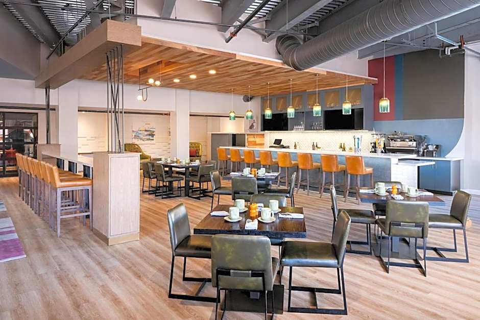 voco College Station Aggieland by IHG
