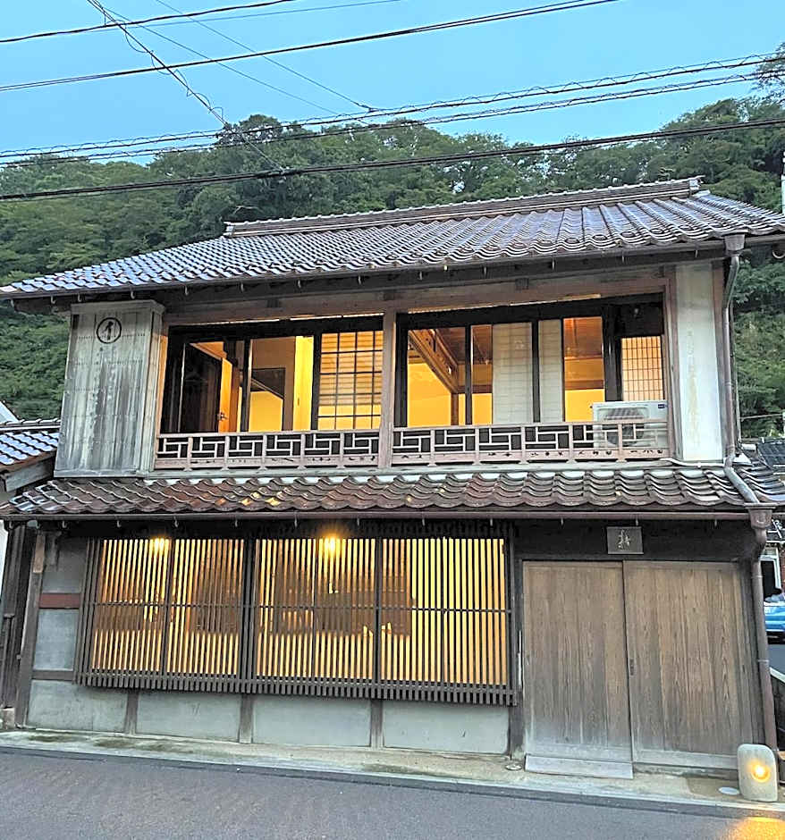 赭Soho Yunotsu Old Village Inn & Bar