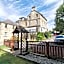 Wentworth House - Free Parking