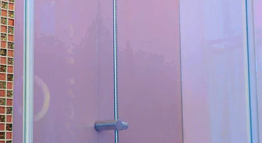 Happiness Inn Xinzhuang