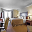 Quality Inn & Suites Bay Front