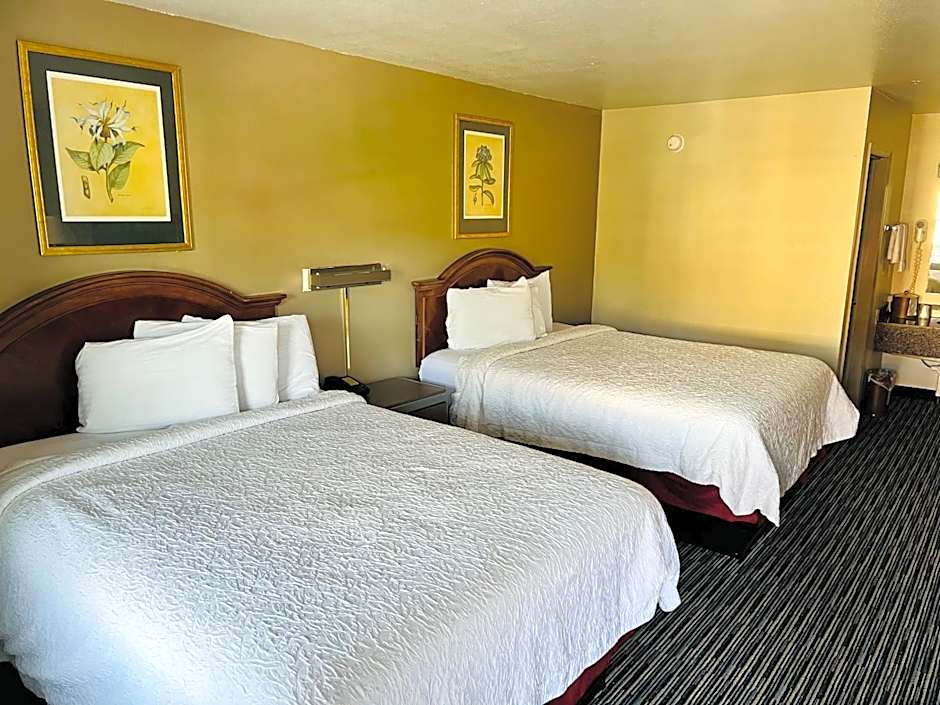 Alpine Valley Inn