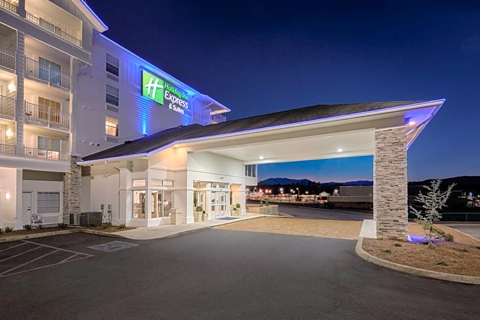 Holiday Inn Express Pigeon Forge - Sevierville