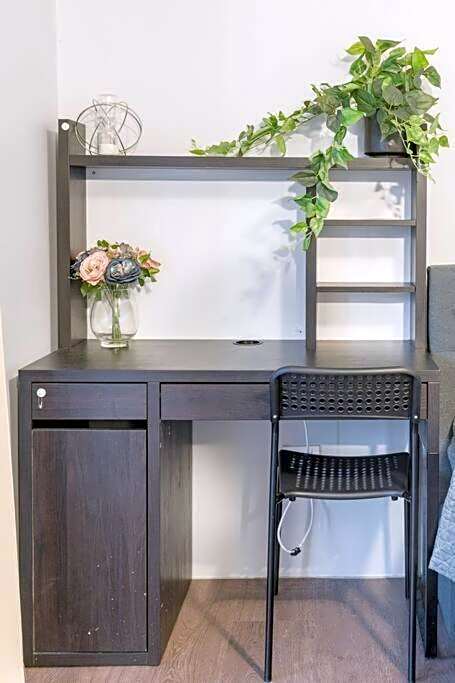 Cozy Double Room - Central Spot - Shared Bathroom