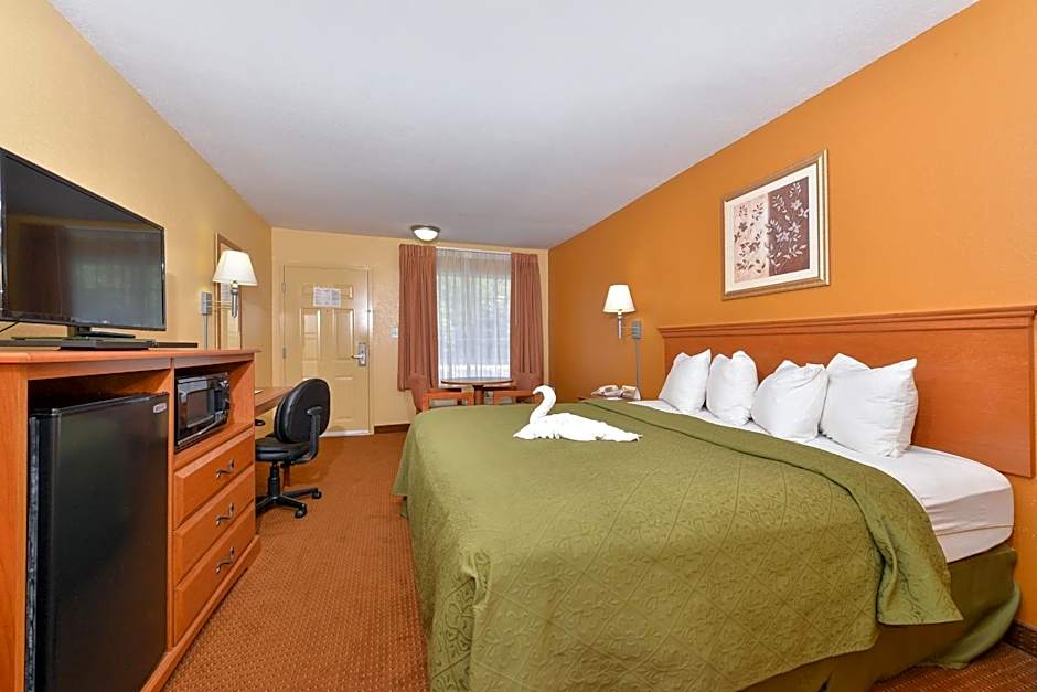 Quality Inn & Suites Cartersville North