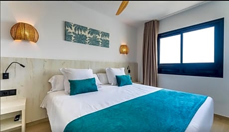 2 BEDROOM COMFORT ROOM 5 ADULTS