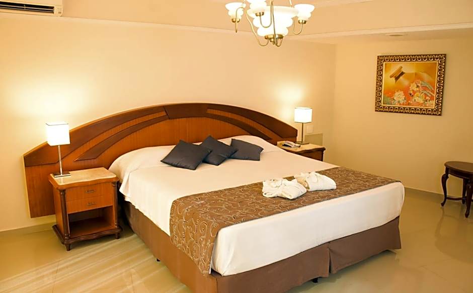 Hotel Golden Park Internacional Foz & Convenções By Nacional Inn