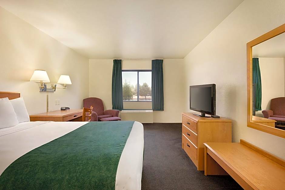 Travelodge by Wyndham Alpine