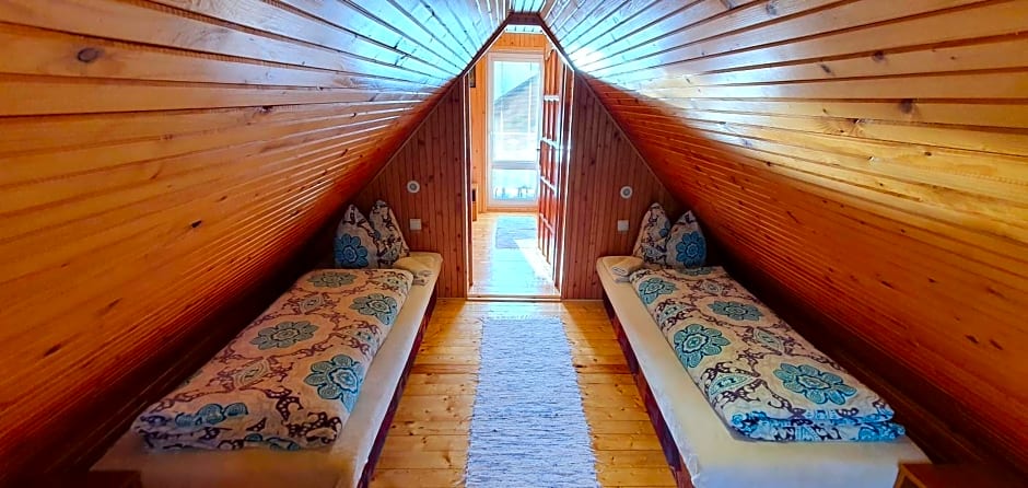 Chalúpka u Babičky