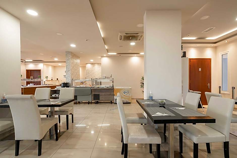Karras Hotel