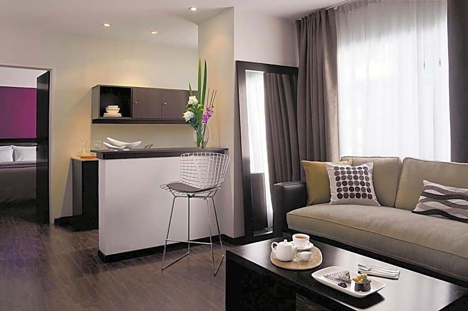 Rochester Hotel Classic