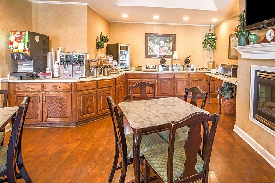 Quality Inn Greeneville - Tusculum