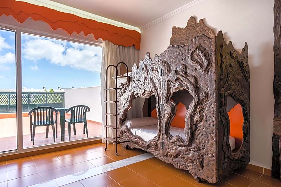 Blue Sea Costa Bastian