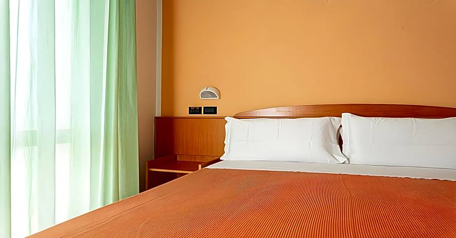 Little Hotel