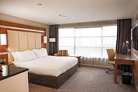 Corner King Room