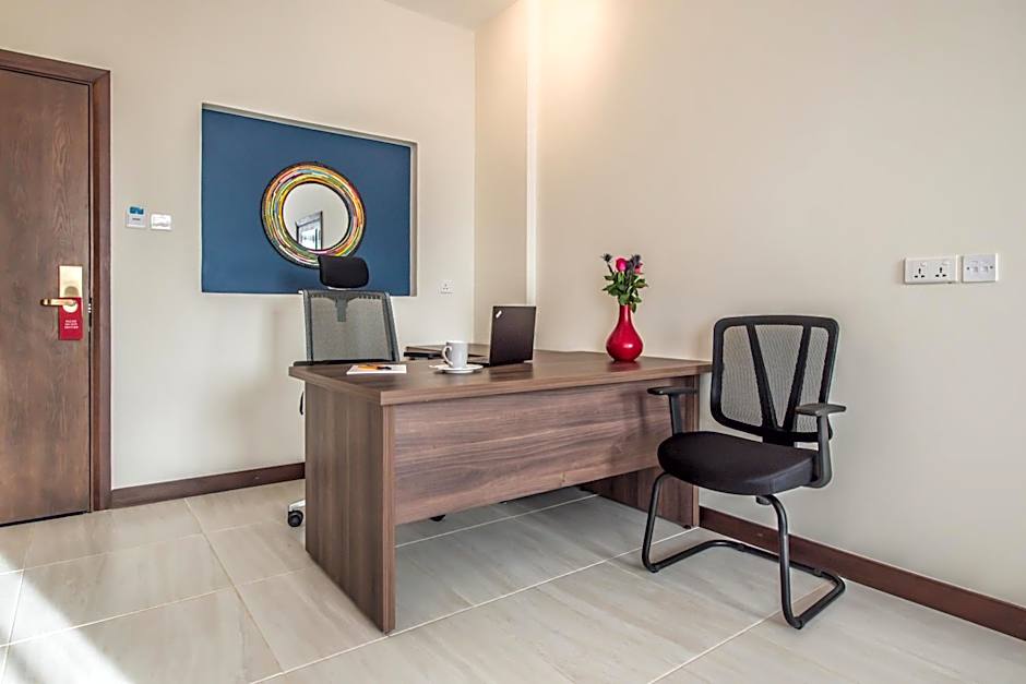 Glam Hotel Nairobi - Near Westgate Mall, Westlands