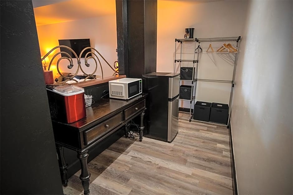 Nuk's Executive Suites